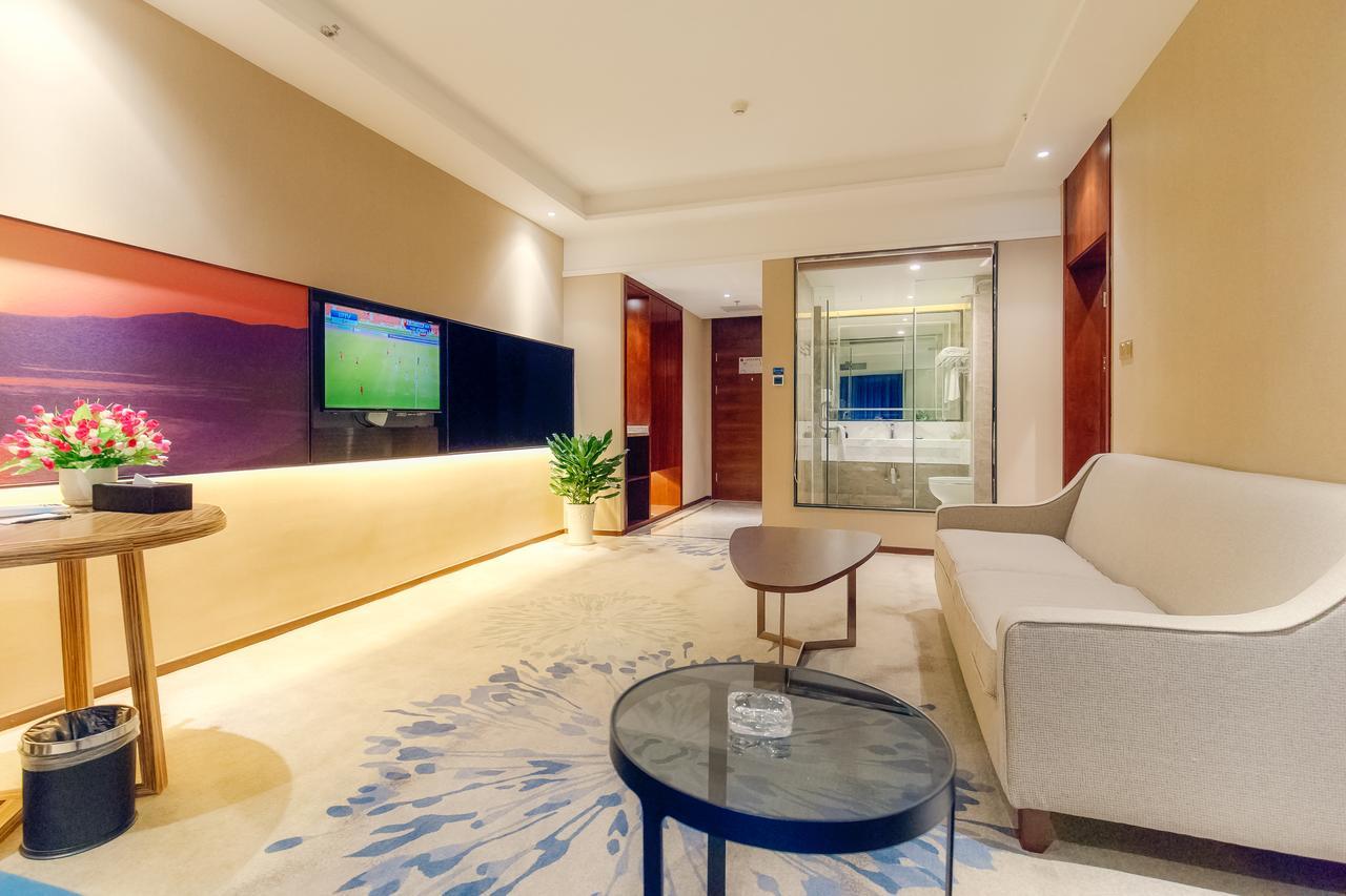 Manhatton Hotel Guilin North Railway Station Exteriér fotografie