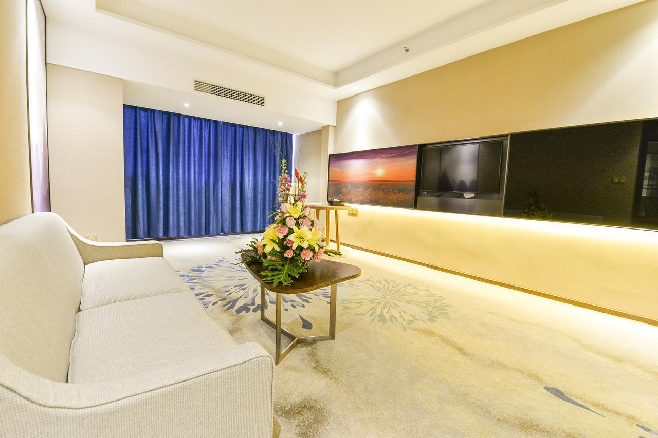 Manhatton Hotel Guilin North Railway Station Exteriér fotografie