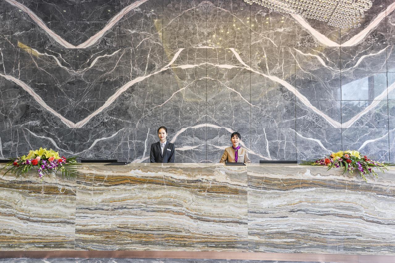 Manhatton Hotel Guilin North Railway Station Exteriér fotografie
